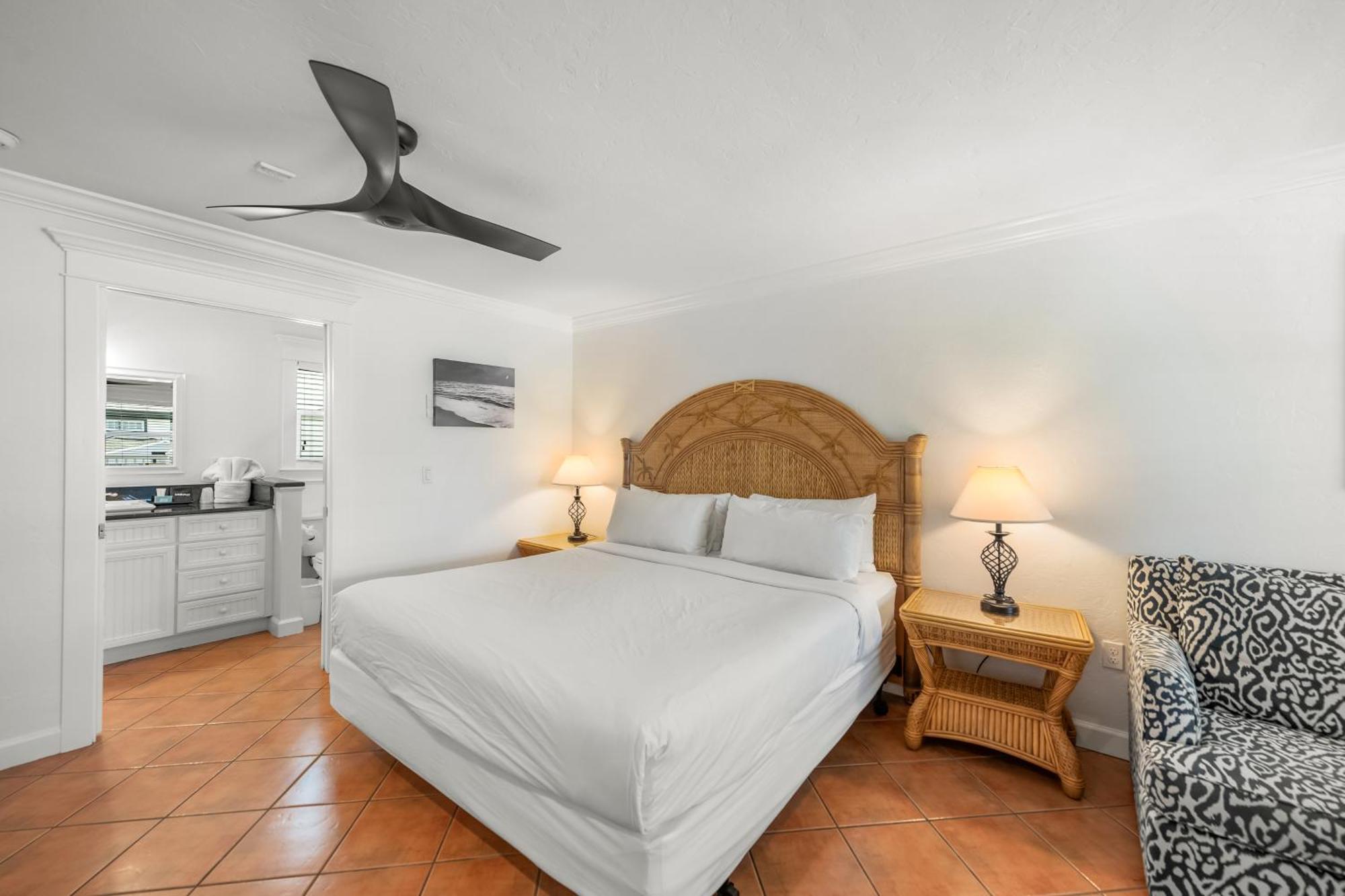 Tropic Isle At Anna Maria Island Inn Брадентон-Бич Экстерьер фото