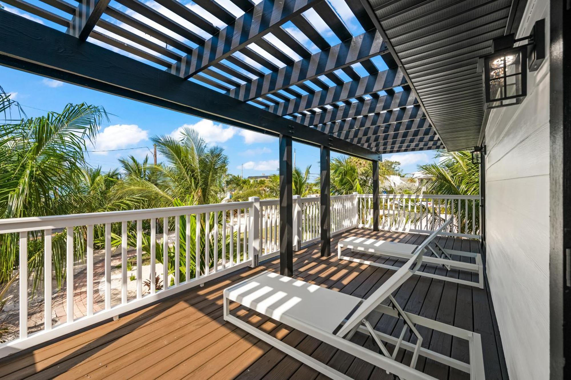 Tropic Isle At Anna Maria Island Inn Брадентон-Бич Экстерьер фото